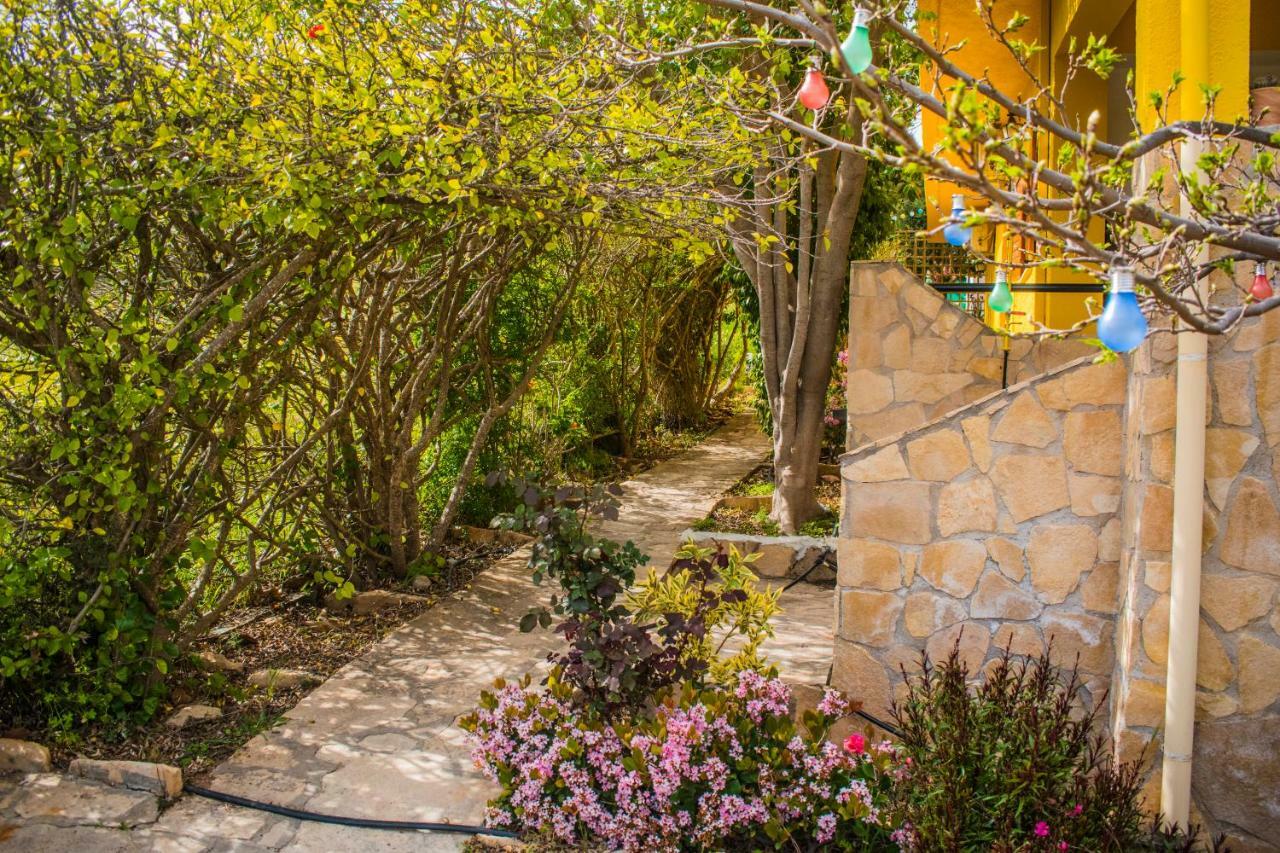 Villa-Maria ตรีโอเปตรา ภายนอก รูปภาพ